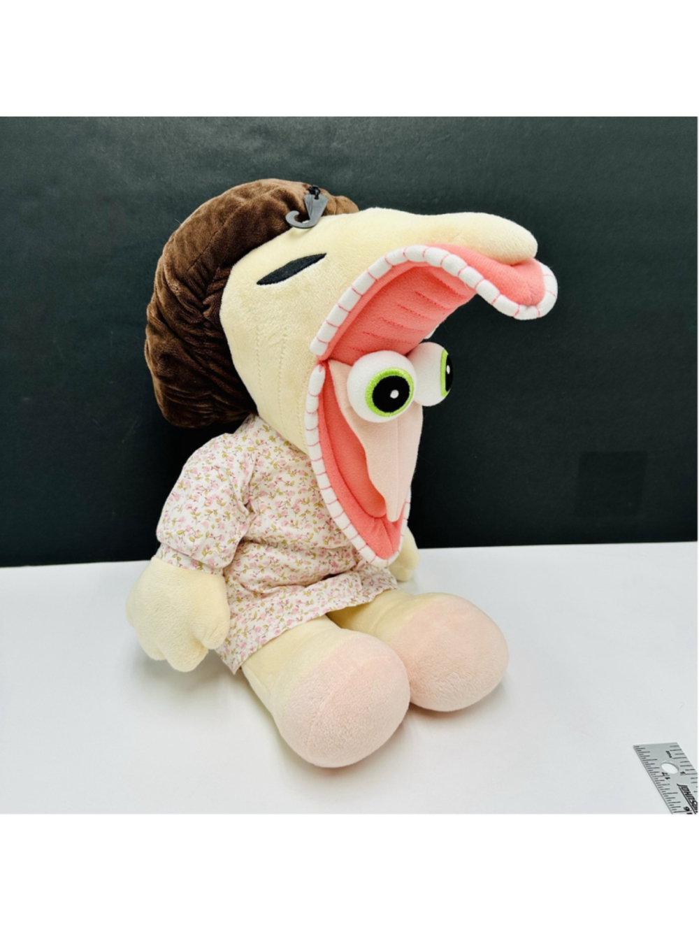 Beetlejuice Barbara 18” Spirit Halloween Exclusive Stuffed Plush Tim Burton